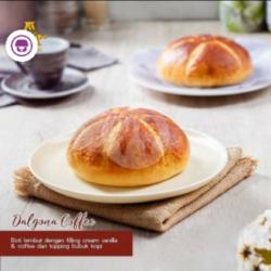 Dalgona Coffee Bread