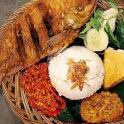 Paket Ikan Nila Sambal Bawang