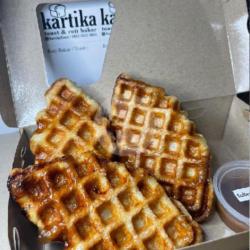 Croffle ( Croissant Waffle)