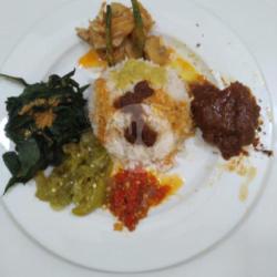 Nasi Rendang Daging Sapi