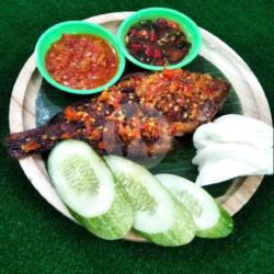 Nasi Uduk Hijau   Ikan Nila  Bakar Rica