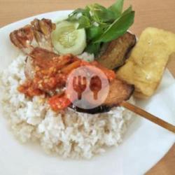 Nasi Penyetan Panggangan