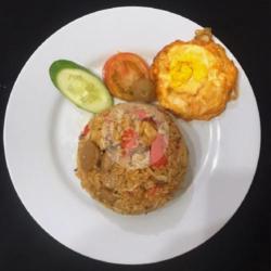 Nasi Goreng Sosis, Telor, Bakso