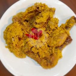 Ayam Bumbu Ungkep Khas Dapua Uni Emmy