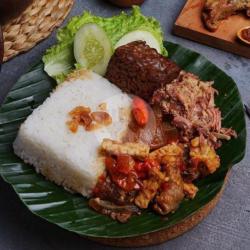 Nasi Gudeg Tempe Bacem