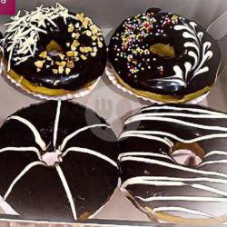 Donat Toping Coklat Isi 4