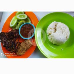 Ayam Dada   Tempe   Nasi