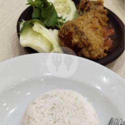 Nasi Penyetan Bandeng   Tahu Tempe Terong