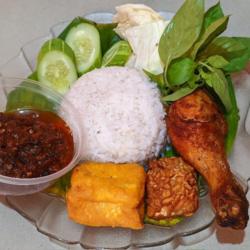 Paket Nasi Pecel Ayam Sambal