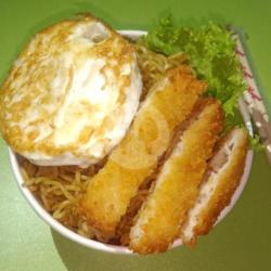 Indomie Goreng Chicken Burger With Egg