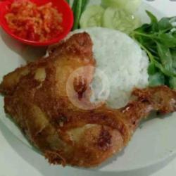 Ayam Goreng Negeri Paha Atas