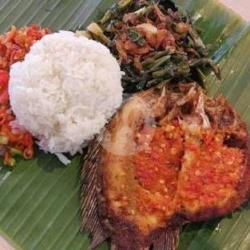 Paket Ikan Geprek.. Bolu.. Cakalang.layang