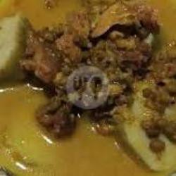 Lontong Gule Spesial