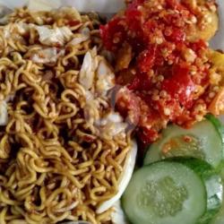 Mie Goreng Naget Geprek Woow