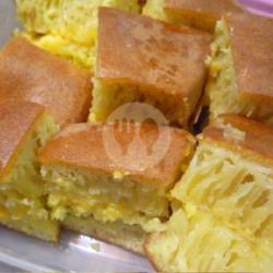 Martabak Manis Jagung Susu Medium