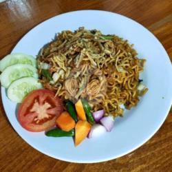 Mie Goreng Teri Medan