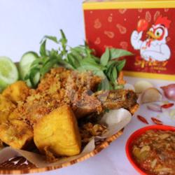 Ayam Baluur Sambal Jahe