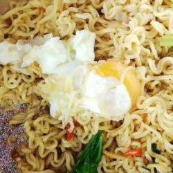 Mie Sedap Goreng Plus Telur