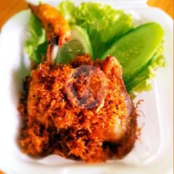 Ayam Goreng Serundeng Pedas