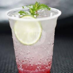 Mocktail Strawberry Squash