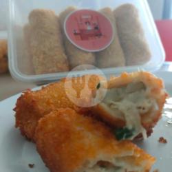 Risol Rogout Ayam Premium, Goreng Atau Frozen