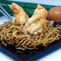 Mie Wonton Goreng Spesial