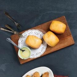 Crispy Mantao Bread With Condensed Milk