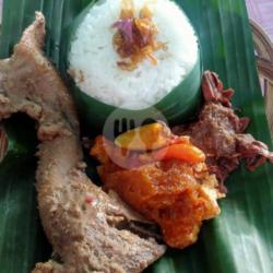 Nasi Gudeg Kepala Ayam