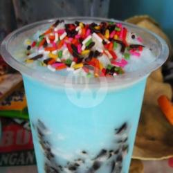 Blue Vanilla Shake