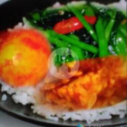 Nasi   Telur Bulet Balado  2 Tumisan Yang Tersedia Random