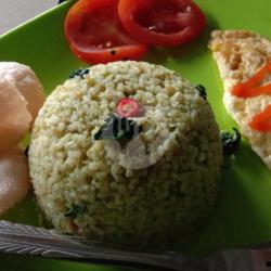 Nasi Goreng Hijau   Es Teh Manis