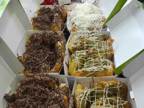 PISANG KEJU 99/ BOOBA & TEA, Makamhaji