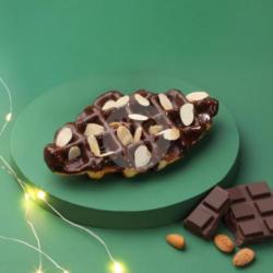 Chocolate Almond Croffle