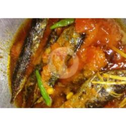 Nasi   Ikan Cue Balado   Sayur Tumis