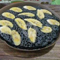 Martabak Blackforest Pisang Susu