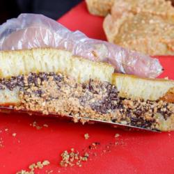 Terang Bulan Coklat Kacang