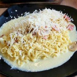 Indomie Rebus Telur   Beef