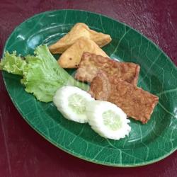 Tahu Tempe Goreng Bumbu   Sambel Terasi