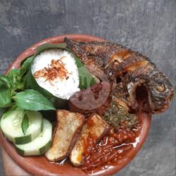 Nasi Sambal Ikan Nila
