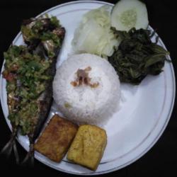 Paket Ikan Benggol Sambel Ijo