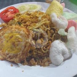 Nasi Goreng Mawud / Magelangan   Bakso