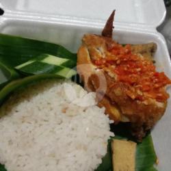 Nasi Liwet Ayam Penyet Dada Sambal Jontor 1/4