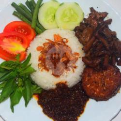 Nasi Usus, Tempe Bacem, Sambel Tongkol   Teh