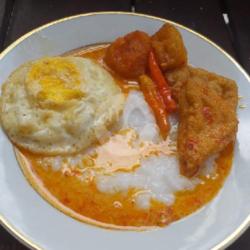 Bubur Krecek Pedas   Telur Mata Sapi