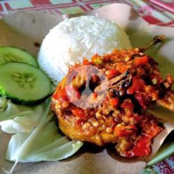 Paket Nasi Belut Sambal Korek