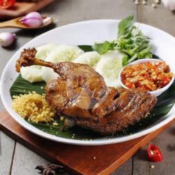 Bebek Muda 1/2 Ekor Bakar