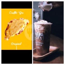 Croffle Tiramisu Vanilla Latte Thai Tea