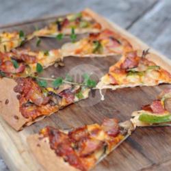 Crispy Pizza Vegetarian