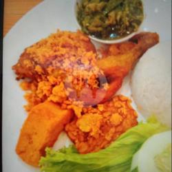 Ayam Kremez Cabe Ijo