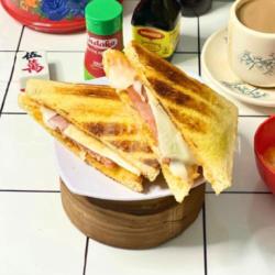 Roti Ham Dan Cheese